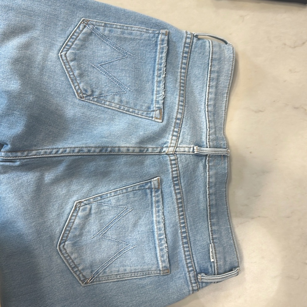 MOTHER DENIM FLARE 28